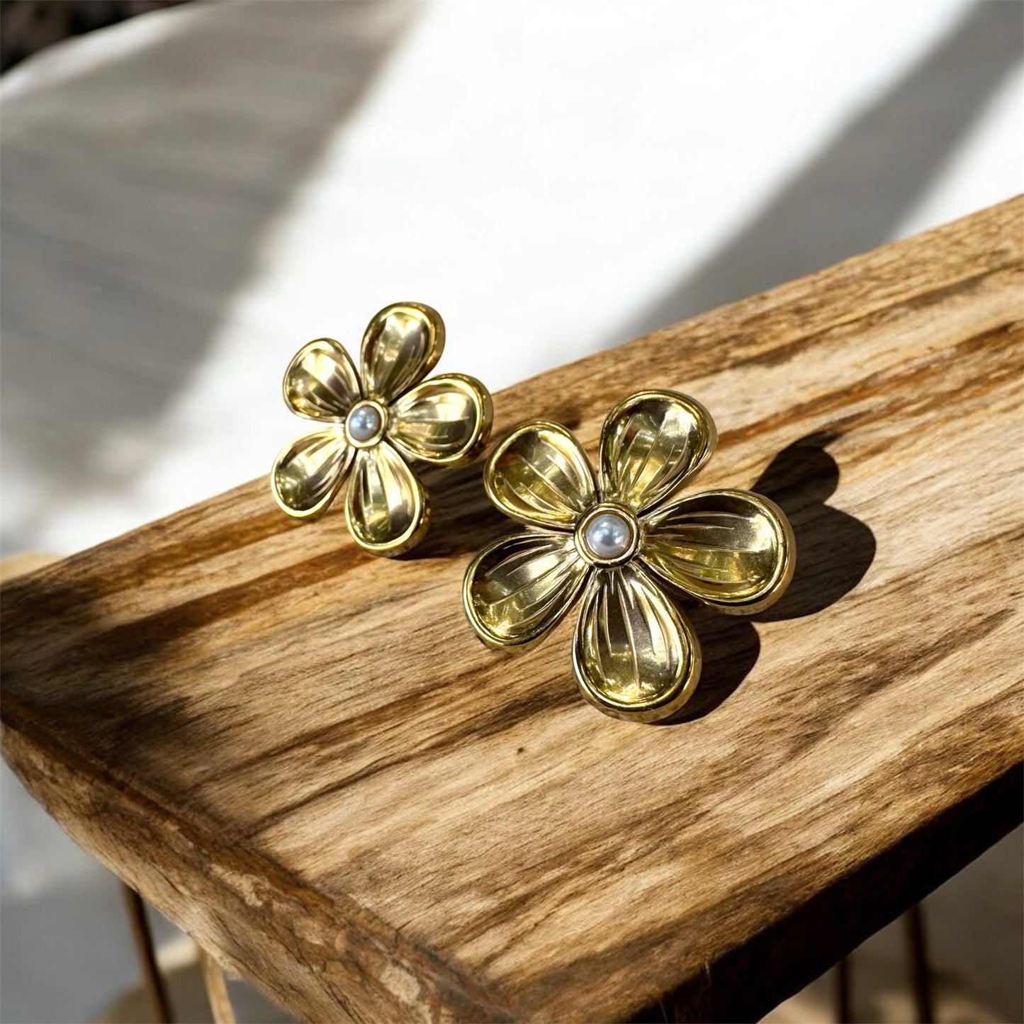 Pearl Flower