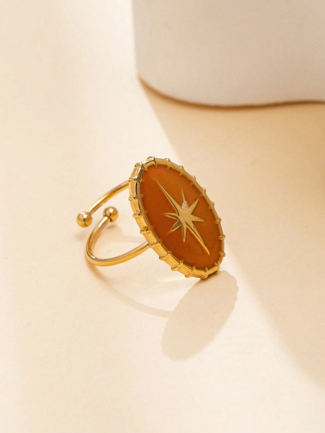 Oval Star