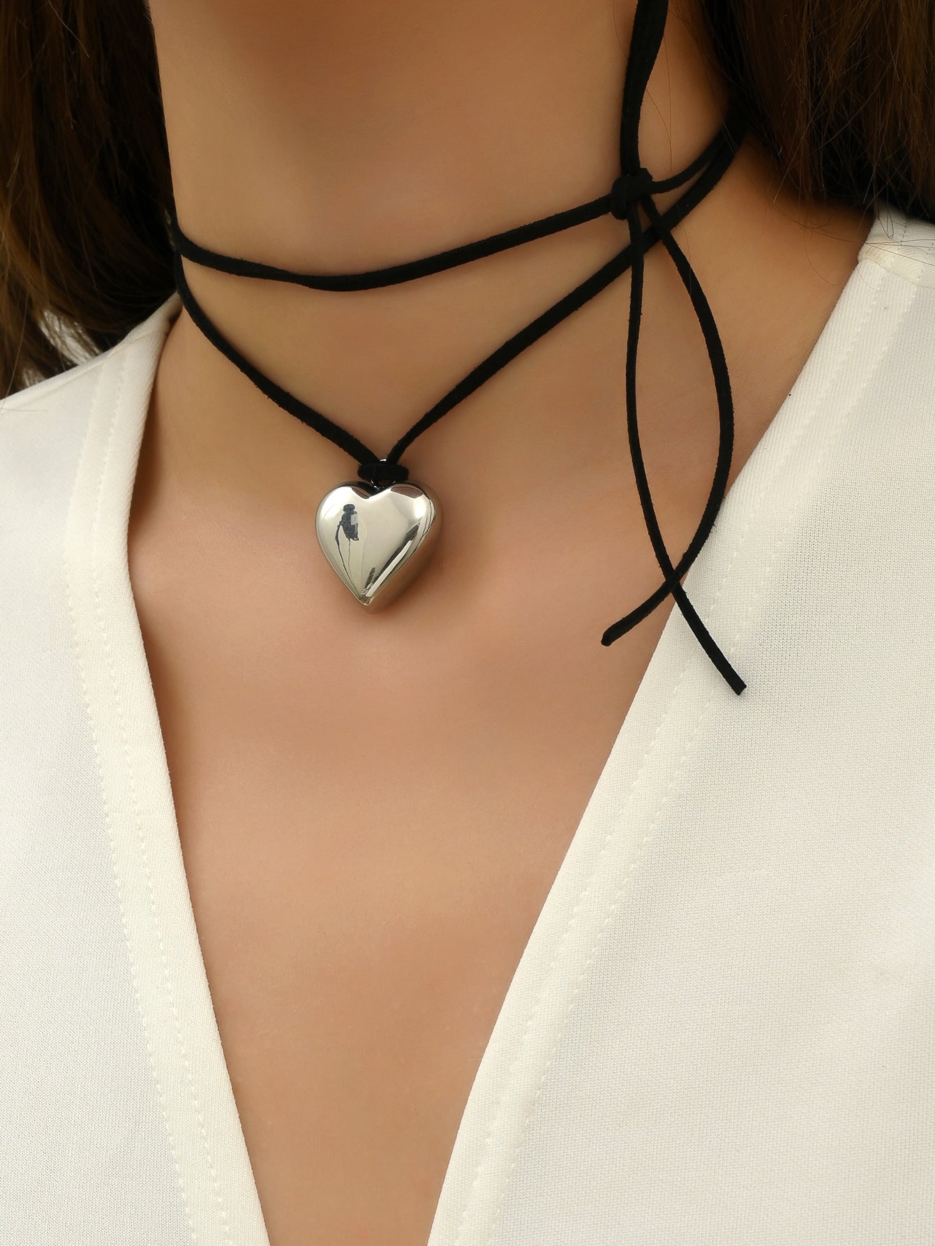 CHOKER