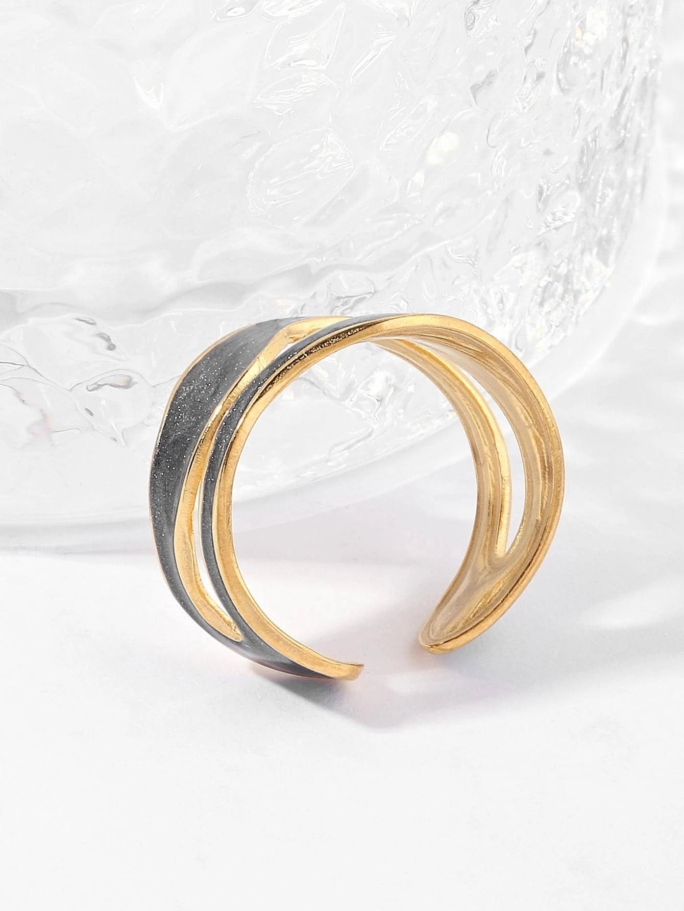 Black Ring